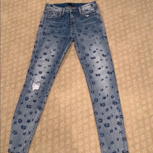 Aqua Animal Print Jeans - Picture 2 of 5